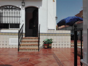Mi casita en Torrevieja con piscina y barbacoa
